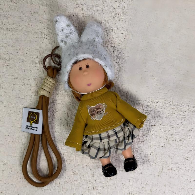Figurine de petite fille espag - Kids Toys Bag avis et prix